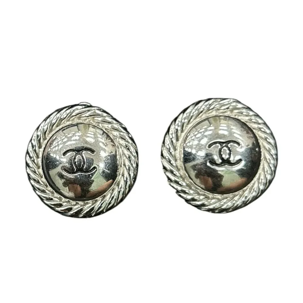 VTG Authentic Chanel Silver Tone Clip-On Earrings